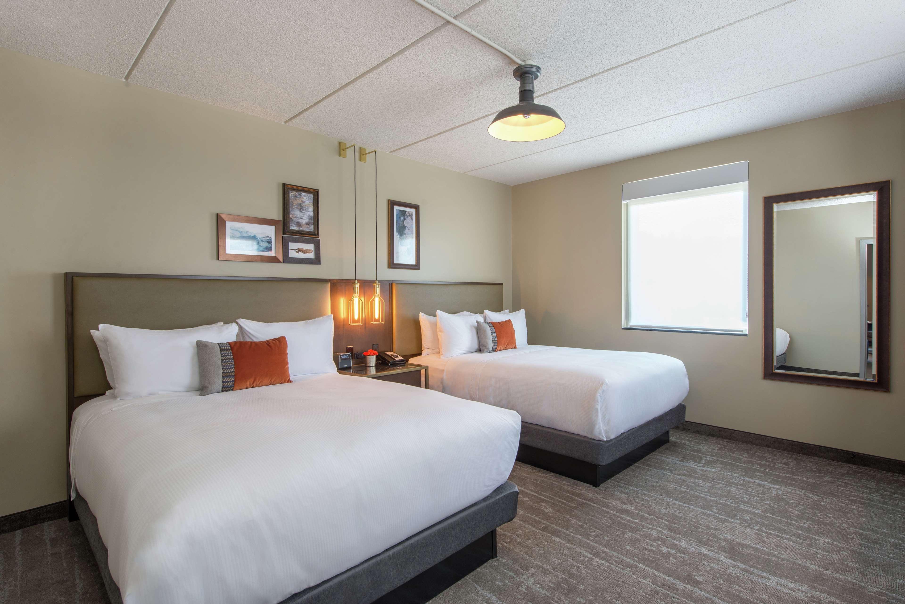 Hotel Saranac, Curio Collection By Hilton Saranac Lake Esterno foto
