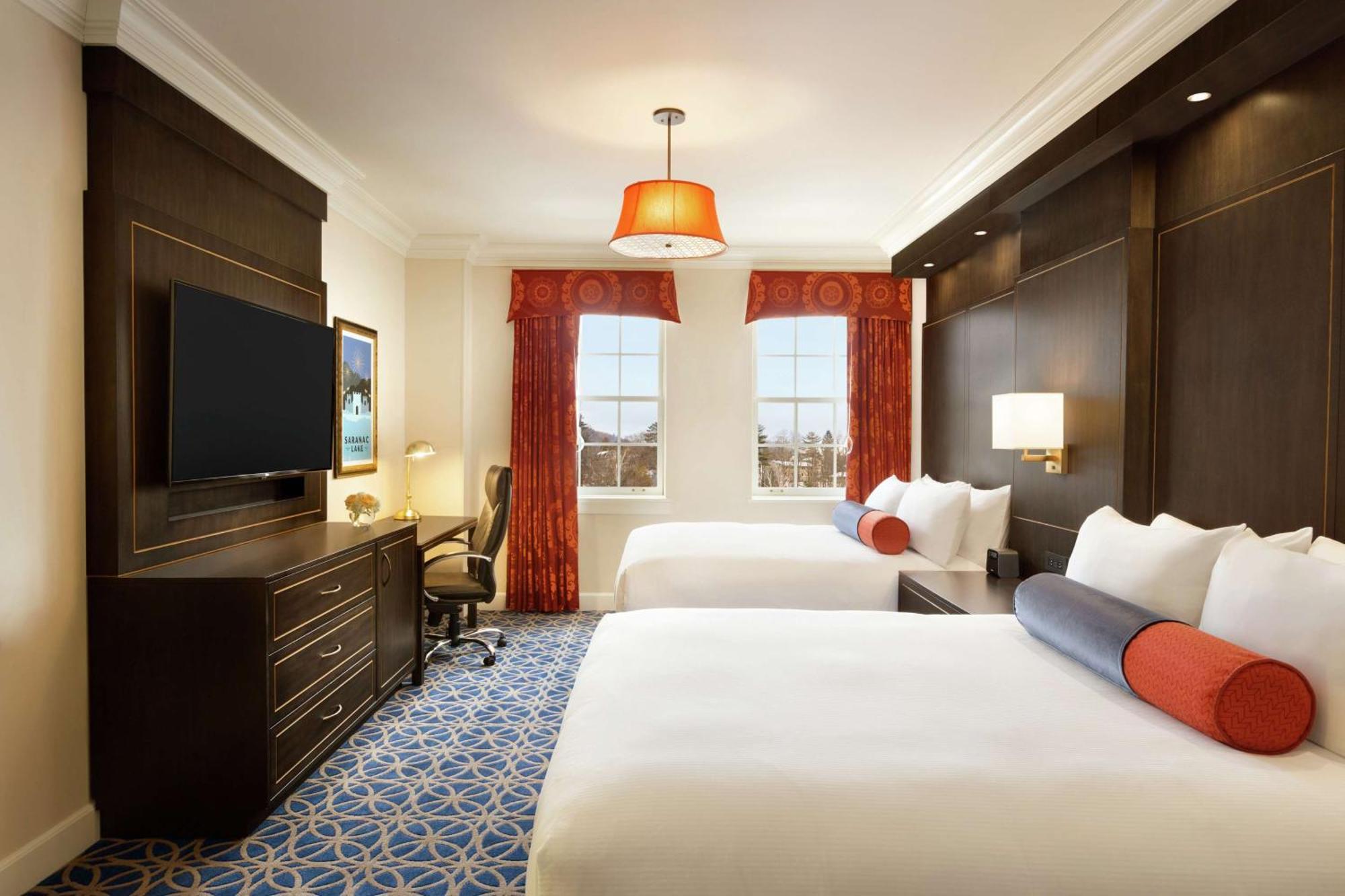 Hotel Saranac, Curio Collection By Hilton Saranac Lake Esterno foto